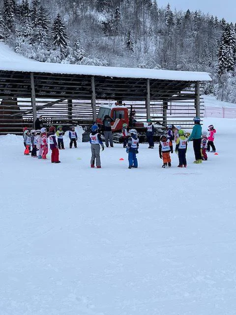 Ogrevanje malih tečajnikov FOTO: RTC Zatrnik
