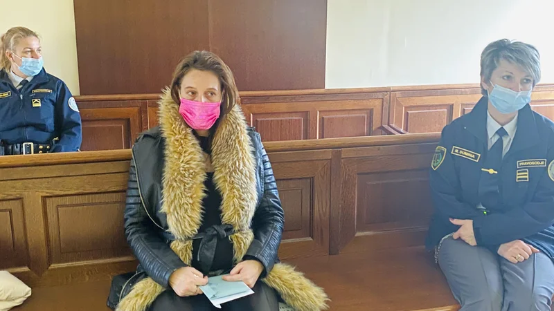 Fotografija: Obdolženi je sodišče na njeno željo omogočilo predčasno prestajanje zaporne kazni. FOTO: Moni Černe