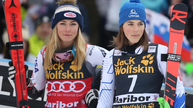 Mikaela Shiffrin in Petra Vlhova je v Schladmingu zmagala, Petra Vlhova pa je že osvojila slalomski globus. FOTO: Tomi Lombar/Delo