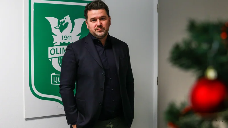 Novi direktor NK Olimpija se bo zaradi nove službe iz Münchna preselil v Ljubljano, ki mu je takoj postala pri srcu. FOTO: Črt Piksii/delo
