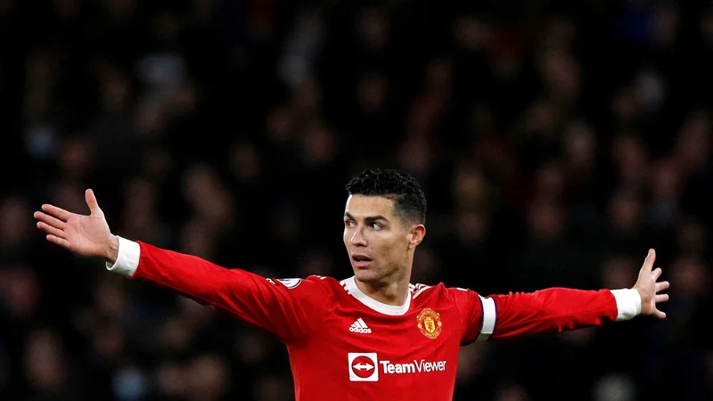 Fotografija: Kako dolga bo kariera Cristiana Ronalda, ki se je na profesionalni ravni začela s 17 leti v vrstah lizbonskega Sportinga? FOTO: Phil Noble/Reuters