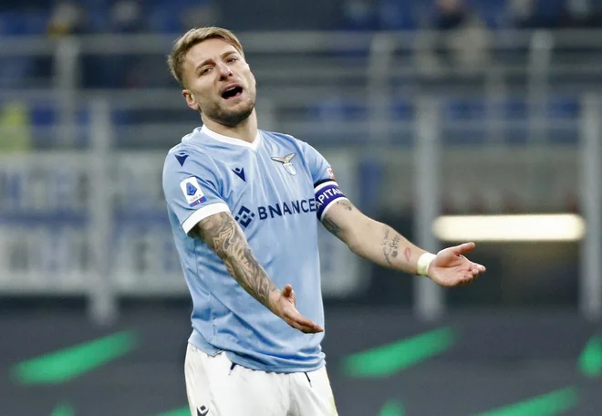 Napadalec Lazia Ciro Immobile ni tako statičen (imobilen), kot se zdi, pridno zabija gole. FOTO: Alessandro Garofalo/Reuters
