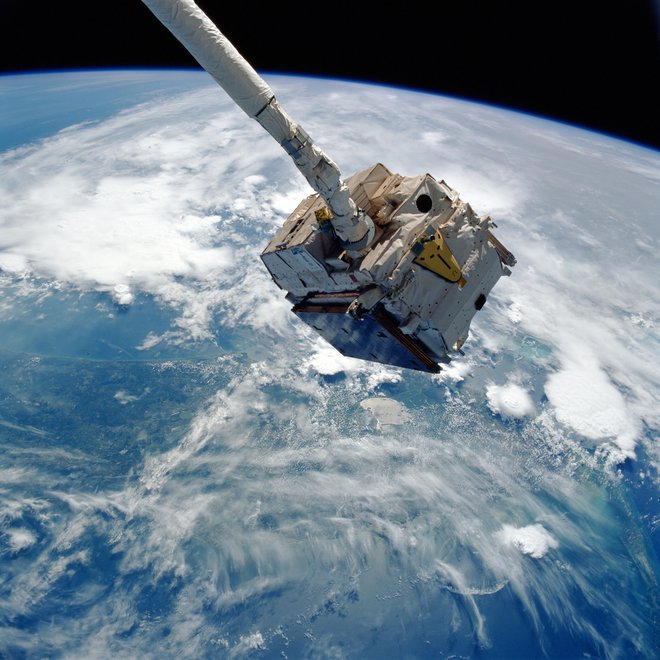 Takole so satelit znova ujeli. FOTO: Nasa/Esa
