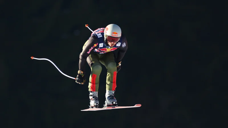 Fotografija: Marcel Hirscher je presenetil vse z ognjenim krstom na Streifu. FOTO: Lisi Niesner/Reuters
