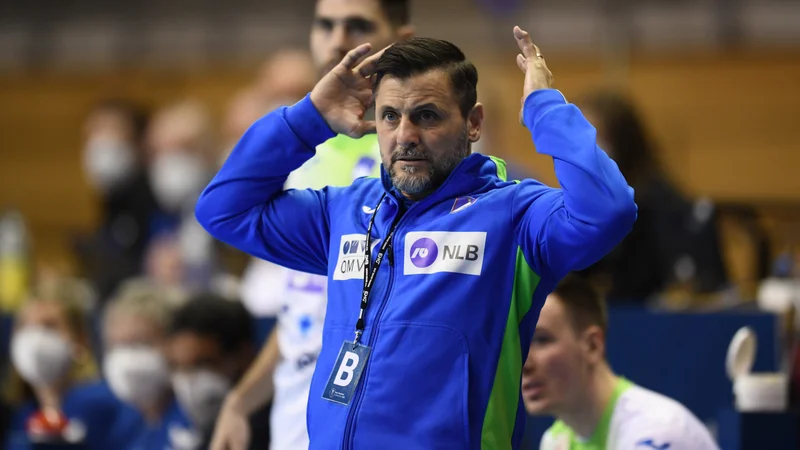 Fotografija: Ljubomir Vranješ ne bo več vodil slovenskih rokometašev. FOTO: Annegret Hilse/Reuters