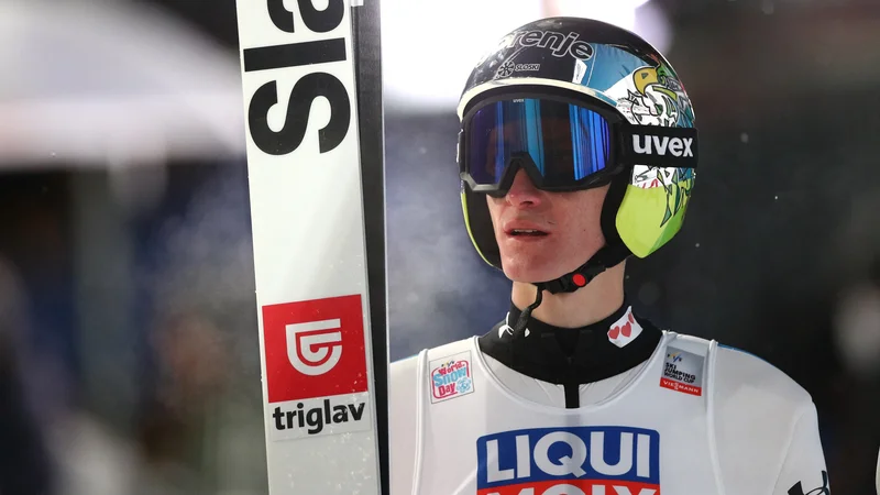 Fotografija: Peter Prevc je v Zakopanah spomnil na svoje šampionske čase. Foto Lisi Niesner/Reuters