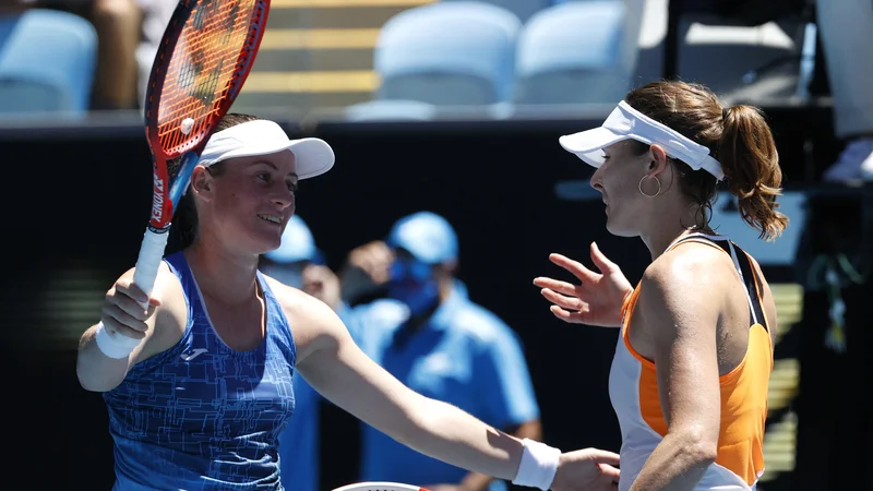 Fotografija: Tamara Zidanšek je morala čestitati Alize Cornet. FOTO: Asanka Brendon Ratnayake/Reuters