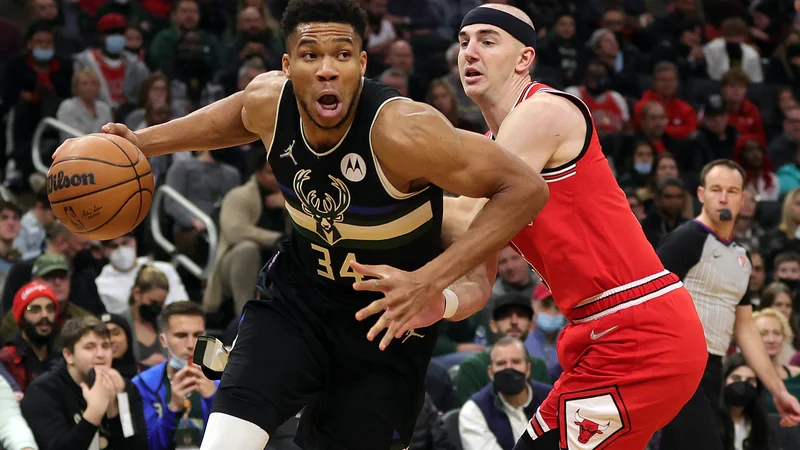 Fotografija: Giannis Antetokounmpo je prinesel zmago Milwaukeeju. FOTO: Stacy Revere/AFP