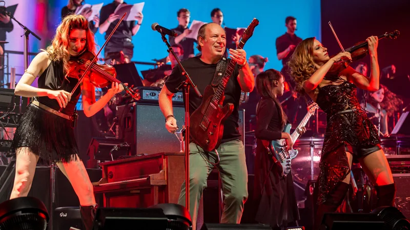 Fotografija: Nastop mojstra filmske glasbe Hansa Zimmra je prvi prestavljeni koncert od napovedanih februarskih koncertov v ljubljanski dvorani Stožice. FOTO: Dita Vollmond