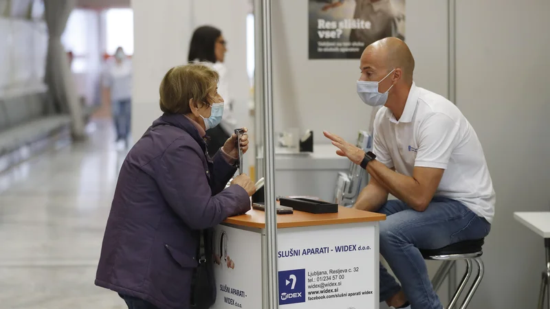 Fotografija: Starost ni ovira pri odkrivanju in poskušanju novih stvari. FOTO: Leon Vidic/Delo