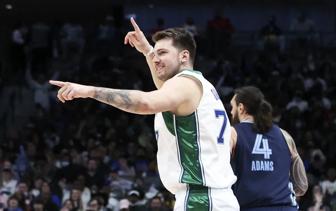 Sijajni Luka Dončić je vodil in dirigiral Dallasovemu orkestru kot najbolj prefinjeni maestro. FOTO: Kevin Jairaj/Usa Today Sports
