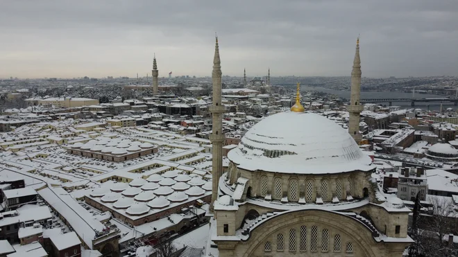 Čertrt Eminönü v Istanbulu. FOTO: Umit Bektas/Reuters
