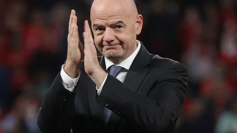 Fotografija: Gianni Infantino je neposrečeno nagovoril navzoče člane parlamentarne skupščine Sveta Evrope. FOTO: Ibraheem Al Omari/Reuters
