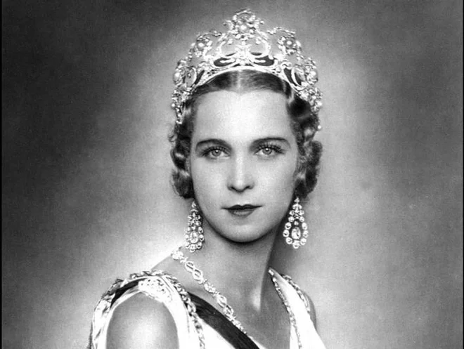 Za najznamenitejše veljajo dragulji, ki so tudi na uradnih portretih kraljic. Marie José Savojska je bila kraljica Italije le dober mesec leta 1946. FOTO: Wikipedia