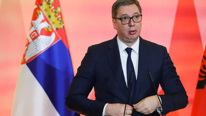 Fotografija: Srbska javnost se vedno burno odzove na grožnje predsedniku Aleksandru Vučiću. Foto Florion Goga/Reuters