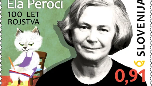 Fotografija: V letu 2022 praznujeta Ela Peroci in njena Muca Copatarica tudi na priložnostni znamki.