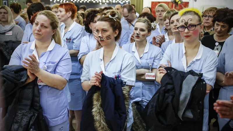 Fotografija: Spet se obeta stavka. Fotografija je nastala ob stavki v dejavnosti zdravstva in socialnega zdravstva Slovenije v Univerzitetnem kliničnem centru v Ljubljani 13. februarja 2018. FOTO: Uroš Hočevar/Delo
