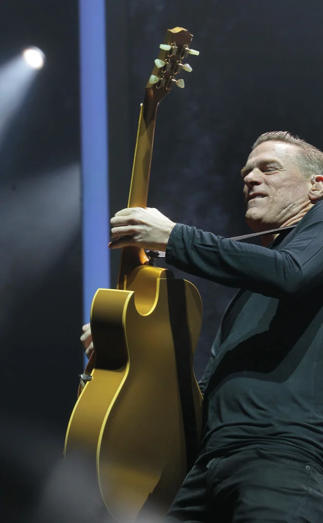 V Ljubljano naj bi se Brian Adams vrnil štiri leta po koncertu, na katerem je predstavljal kompilacijski album Ultimate. FOTO: Ljubo Vukelič/Delo
