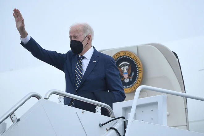 Biden krepi odnose z zavezniki in bo 7. februarja v Beli hiši gostil nemškega kanclerja Olafa Scholza. Foto Saul Loeb/AFP
