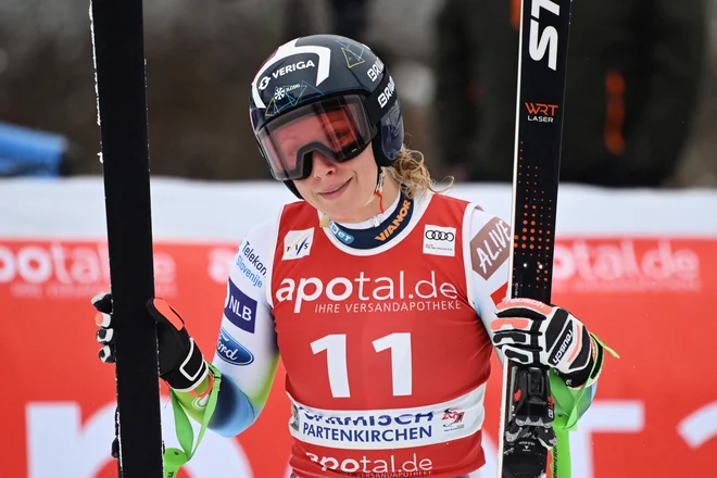 Ilka Štuhec v cilju sobotne preizkušnje. FOTO: Christof Stache/AFP
