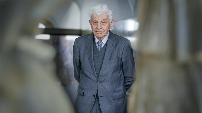 Študij klasične filologije na ljubljanski filozofski fakulteti je začel leta 1950 in ga končal v štirih letih. Leta 1958 je bil promoviran za doktorja literarnih znanosti. FOTO: Jože Suhadolnik/Delo