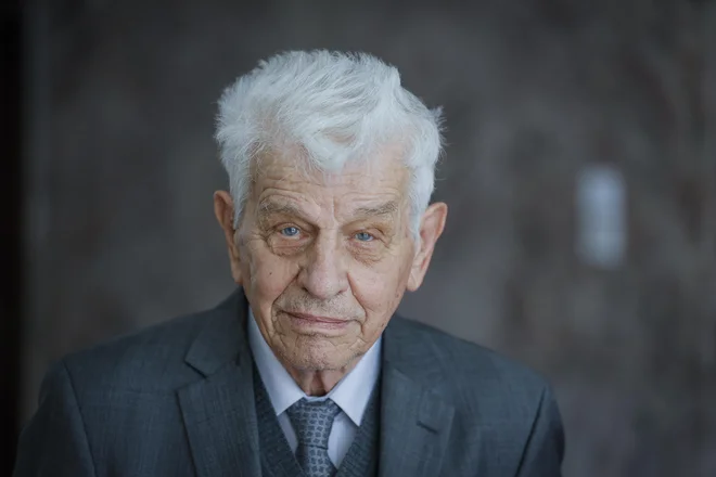 Kajetan Gantar: »Prijateljstvo s samim seboj ni egoizem.« FOTO: Jože Suhadolnik/Delo

