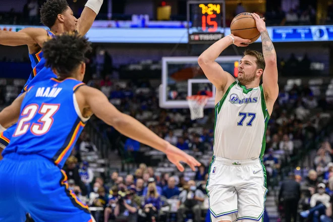 Luka Dončić bo igral v Clevelandu, kjer bo vse v znamenju domačina LeBrona Jamesa in novega ljubljenca domačega občinstva Dariusa Garlanda. FOTO: Jerome Miron/USA TODAY Sports

