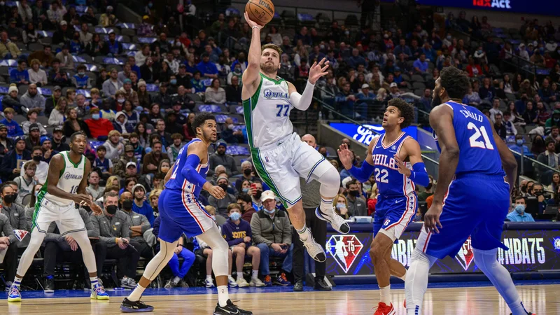 Fotografija: Luka Dončić je še z eno imenitno predstavo Dallas vrnil v zmagovalni ritem. FOTO: Jerome Miron/Usa Today Sports