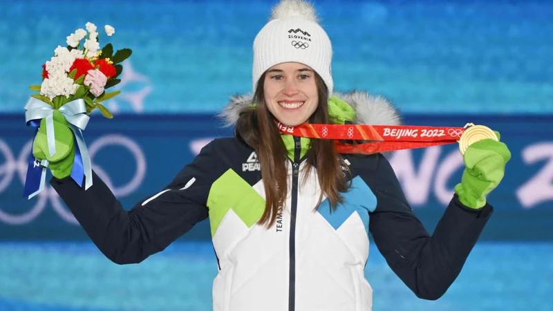 Urša Bogataj je dočakala kolajno. FOTO: Jewel Samad/AFP
