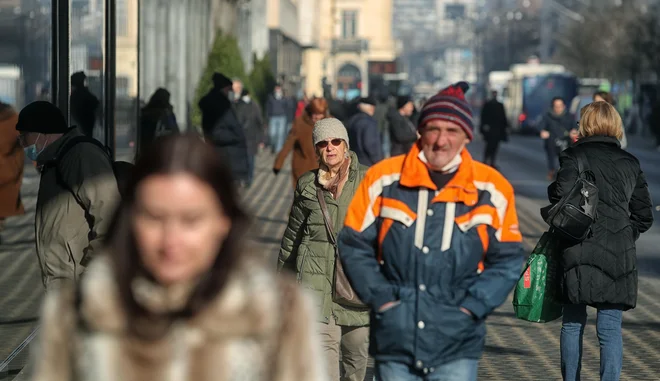 Poročilo OECD je poskus redefiniranja starosti. FOTO: Blaž Samec/Delo
