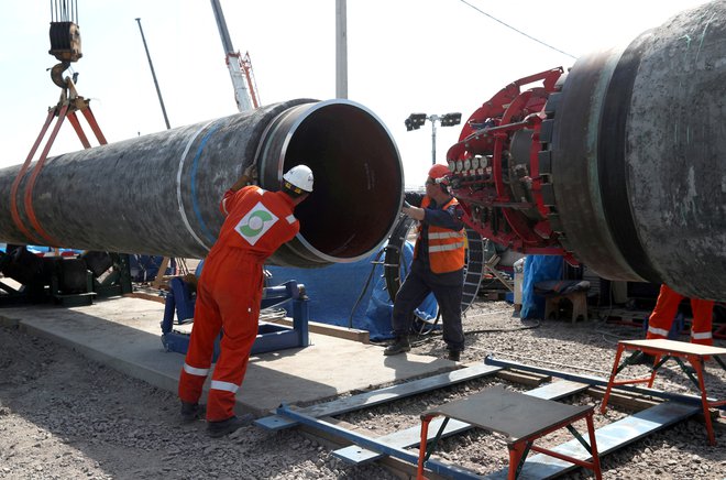 Gradnja plinovoda Severni tok 2 na fotografiji z junija 2019. Foto Anton Vaganov/Reuters

