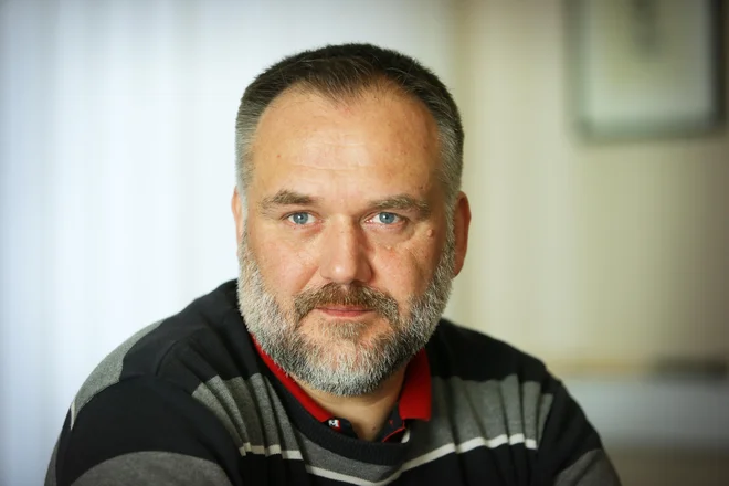 Dr. Gorazd Meško je bil vodja raziskave, ki dopolnjuje dosedanje ugotovitve o socioterapevtski usmeritvi dela z obsojenci. FOTO: Jože Suhadolnik/Delo
