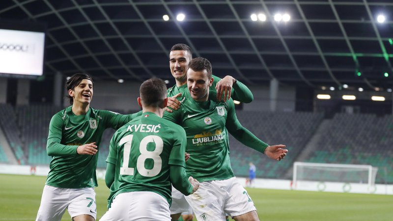 Fotografija: Ljubljančani so se razveselili edinega gola že v 8. minuti tekme. FOTO: Leon Vidic
