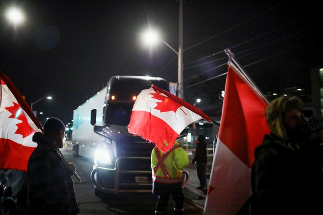 Kanadski protestniki. FOTO: Carlos Osorio/Reuters
