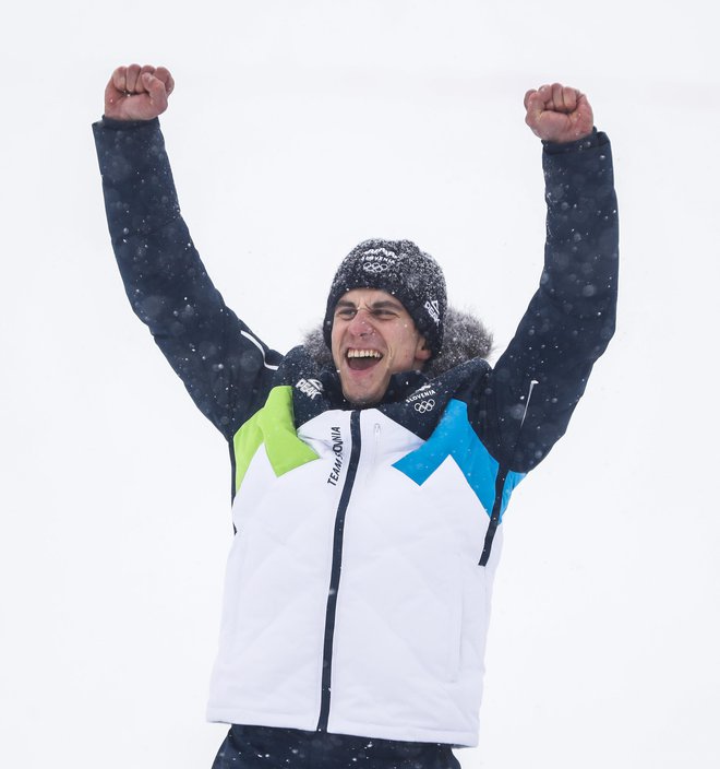 Žan Kranjec je prvič stal na olimpijskem odru. FOTO: Matej Družnik
