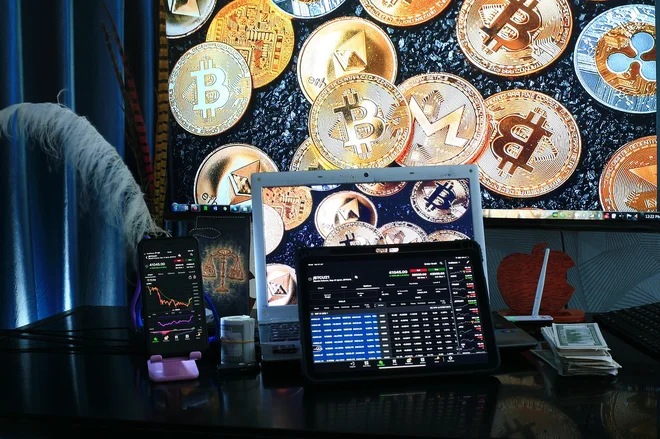 Kriptostrategije sledijo gibanju košarice različnih kriptovalut in trendom na trgu. FOTO: GoldHorn Crypto