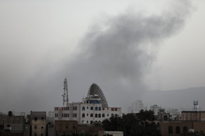 Sedemletna državljanska vojna v Jemnu je v preteklem mesecu postala še nevarnejša. FOTO: Khaled Abdullah/Reuters
