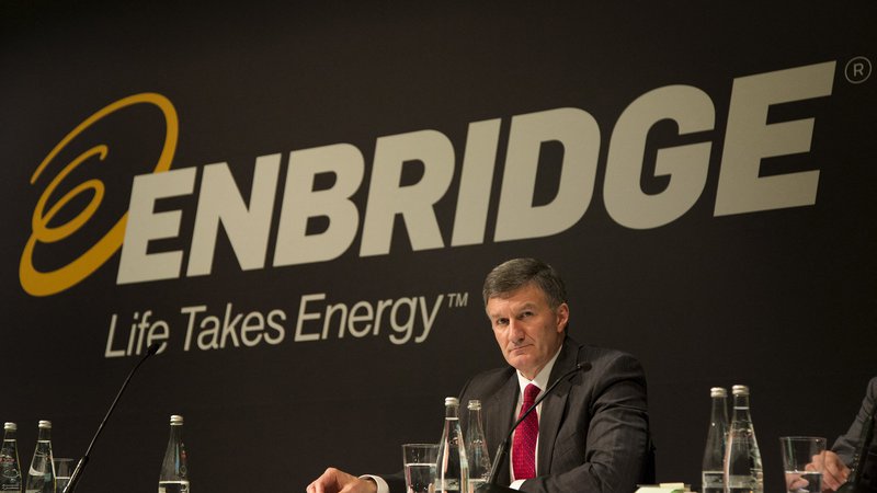 Fotografija: Enbridge bo za investicije v svoj sedanji portfelj projektov letno namenil med 2,3 do 3,15 milijarde dolarjev. FOTO:  Peter Power/Reuters
