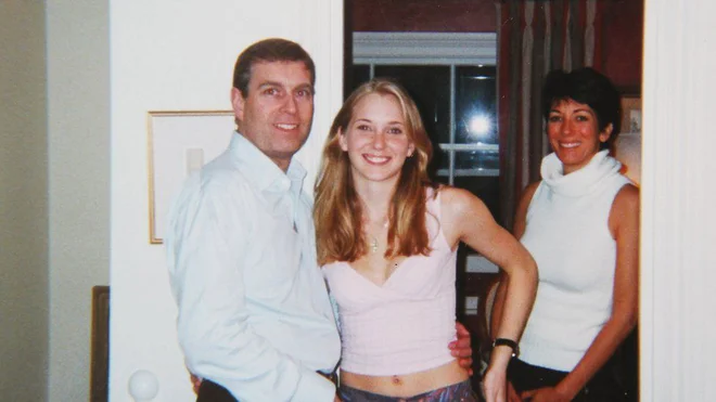 Princ je sicer ves čas zanikal, da je spoznal Virginio Giuffre (na fotografiji, tedaj še Virginia Roberts), da je z njo večerjal, plesal in imel z njo spolne odnose v hiši Ghislaine Maxwell. FOTO: Wikipedija
