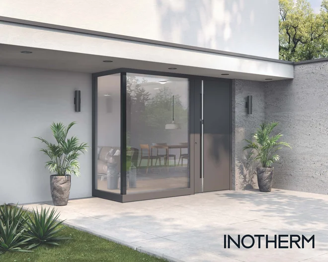 Aluminijasta vhodna vrata so stilska, varna in energetsko učinkovita. FOTO: Inotherm
