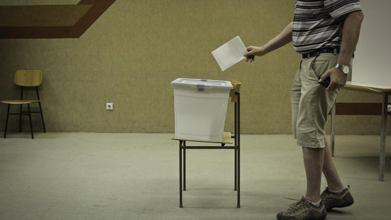 Fotografija: Volišča na parlamentarnih volitvah. FOTO: Jože Suhadolnik/Delo
