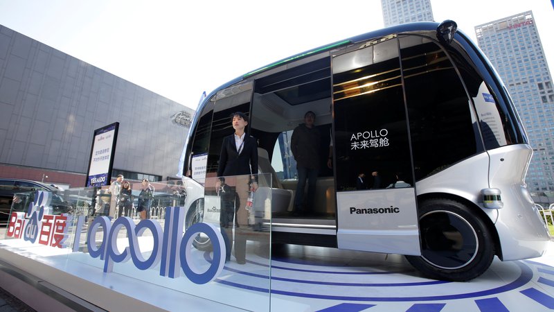 Fotografija: Razvijajo tudi avtonomne avtobuse za prevoz več ljudi. FOTO: Jason Lee/Reuters
