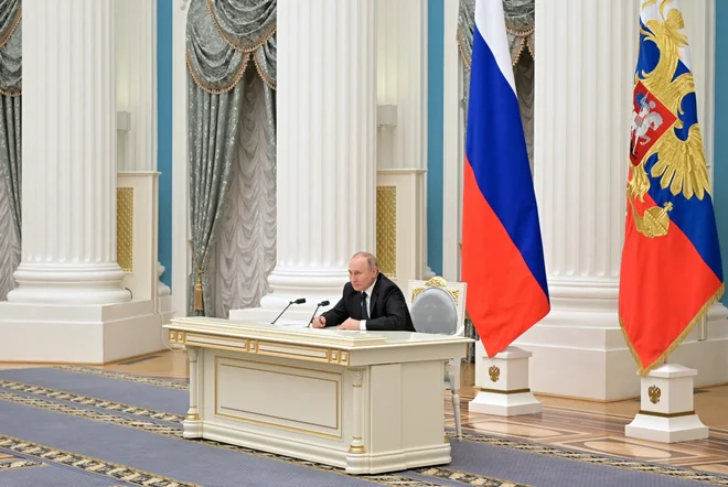 &raquo;Sedanja ukrajinska kriza v bistvu ni rusko-ukrajinski problem,&laquo; pravi Lu Xiang. FOTO: Sputnik Via Reuters
