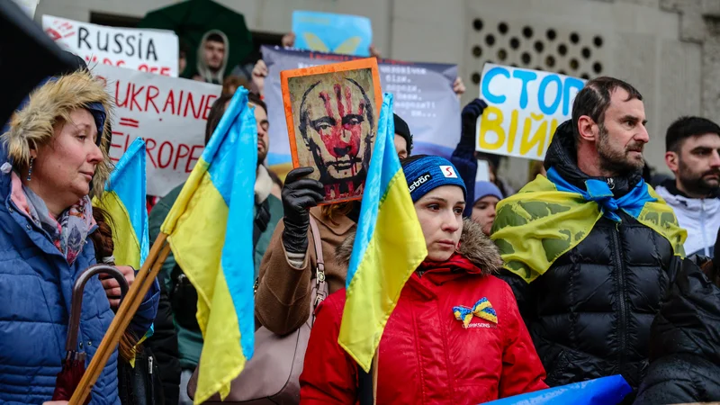 Fotografija: Najbolj se bo zatresel položaj tistih, ki so predolgo verjeli v Putinovo razumnost in ga obravnavali kot verodostojnega, sicer odločnega in včasih grobega, a miroljubnega sogovornika. FOTO: Črt Piksi