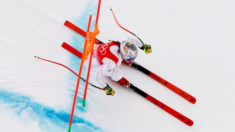 Fotografija: Lov na drugo olimpijsko odličje se Ester Ledecki v Pekingu ni posrečil, potem ko je zlato kolajno leta 2018 osvojila na superveleslalomu v Pjongčangu. FOTO: Christian Hartmann/Reuters
