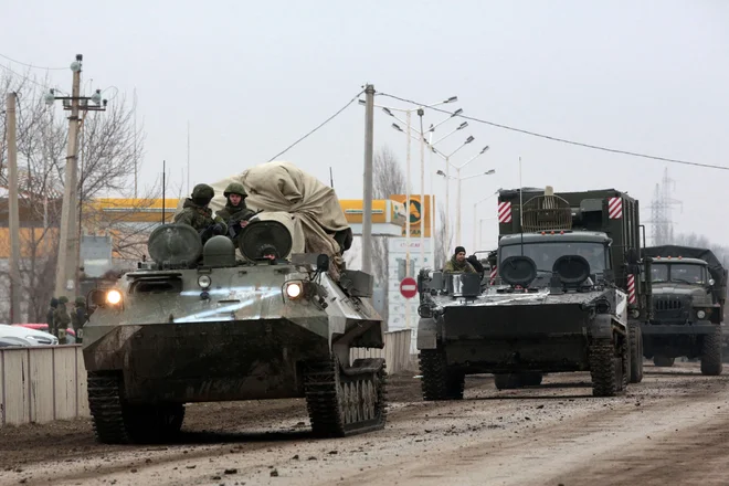 Ruska vojska se približuje eni največjih jedrskih elektraren v Evropi. FOTO: Stringer/AFP
