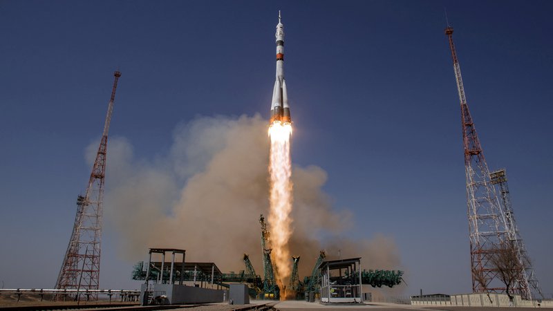 Fotografija: Z ruskimi raketami sojuz so izstreljevali satelite evropske navigacijske mreže Galileo. FOTO: NASA/Bill Ingalls/Reuters
