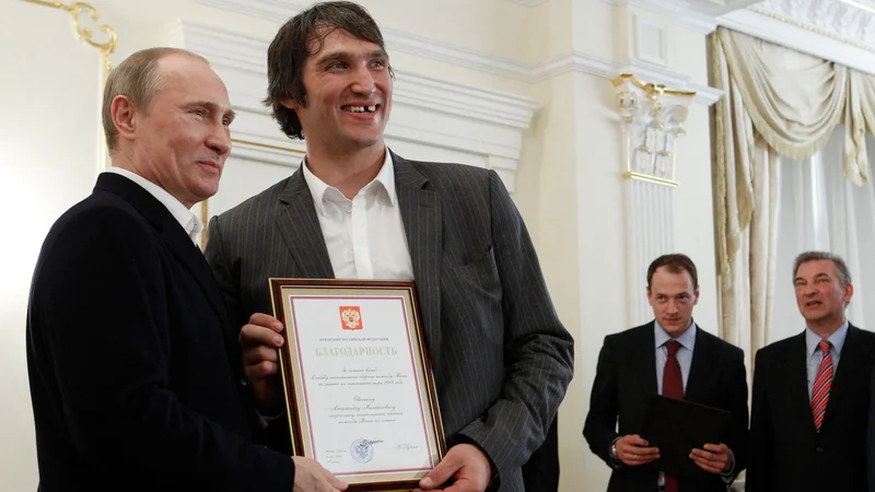 Fotografija: Aleksandr Ovečkin je dolgoletni podpornik Vladimirja Putina. FOTO: Sergei Karpuhin/AFP
