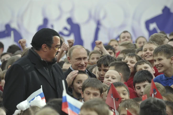 Mojster borilnih veščin Steven Seagal je dolgoletni občudovalec ruskega predsednika. FOTO Reuters
