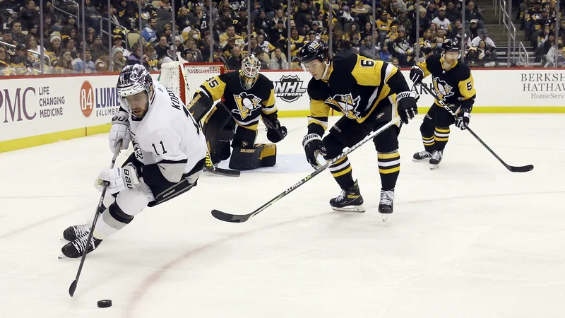 Fotografija: Anže Kopitar v akciji. FOTO: Charles Leclaire/Usa Today Sports